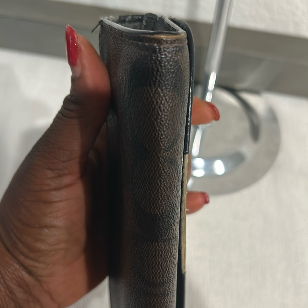 Coach long Wallet - Picture 4 of 16